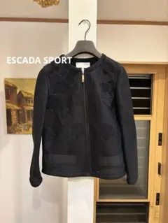 新品 エスカーダスポーツ 花柄 メッシュ ジャケット 黒 ノーカラー ゴルフ