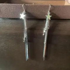 ピアス