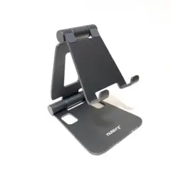 アルミ製の折りたたみ式スマホスタンド、角度調整可能で滑り止め付き、グレー