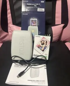 Item thumbnail for item 7ea50f7f-0b2f-4867-8bcc-c09b96f531c5