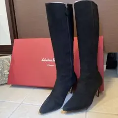 フェラガモ バックスキン ロングブーツ