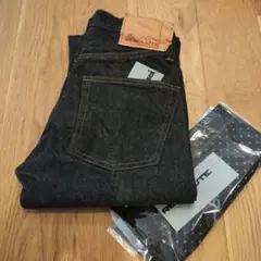 Item thumbnail for item 6a699bbc-0fec-4cae-ba73-f9c8db953f09