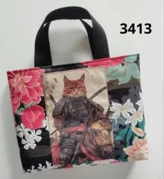 3413　和柄猫パネルのそこまでトート　甲冑猫パネル