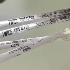 TWICE this is for 銀テープ　2本