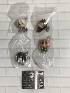 鬼滅の刃 つまんでつなげてますこっと2 セット売り 玄弥のみカニカンver です