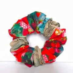 赤系　シュシュ　ハンドメイド　シンプル