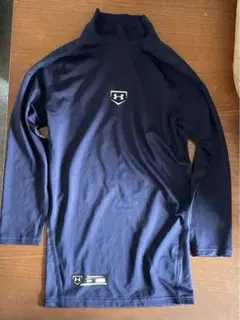 Under Armour アンダーアーマーキッズ　インナー　アンダーシャツ SM