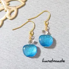 ≪303 ブルー≫ハンドメイドレジンピアス 400円