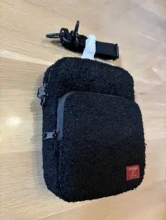【新品未使用品】 seventeen フリース　ミニバッグ　ショルダー付
