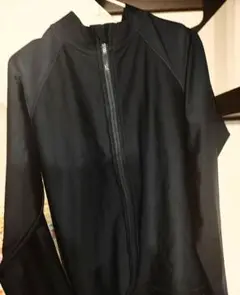 ラッシュガード 140cm