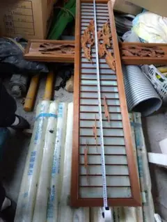欄間木製 彫刻入り装飾品