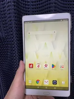 docomo dtab d-01J 8インチ ゴールド カバー付き