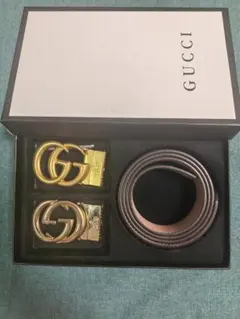 GUCCI GGパターン ベルトバックル2個付き‼️