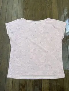 薄いピンク 花柄 ノースリーブ トップス