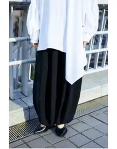 エンフォルド　サルエルパンツ 黒 ENFOLD - EGG PANTS / サルエルパンツ / ブラック / 2024SS NEW