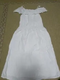 Ｈ＆Ｍ　ワンピース　肩出し
