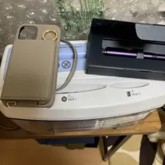手動シュレッダー iPhone12 スマホケース クルトガダイブ