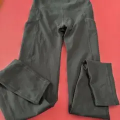 Item thumbnail for item d11a7a94-dcd5-4490-a7d1-82f382a361ba