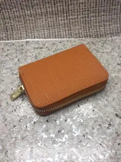 d☆安心のメルカリ便☆ミニ財布☆オレンジ☆カードケース☆大容量☆ パスケース ☆