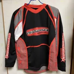 QUAKYSENSEラッシュガード長袖