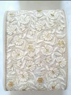 インド刺繍リボン　見検品　1m　700円