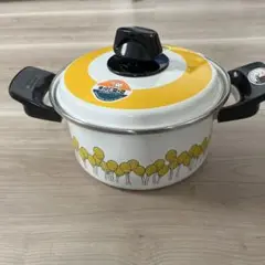 【新品】ホーロー両手鍋　18センチ