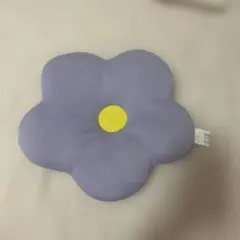 サンキューマート　花形 紫色 クッション