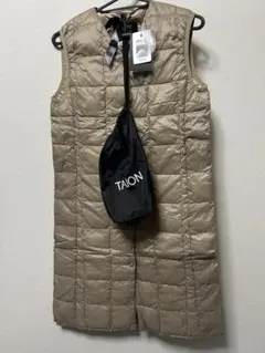 Item thumbnail for item dc647b4b-5c0b-4a5b-822d-e7088462dc0c