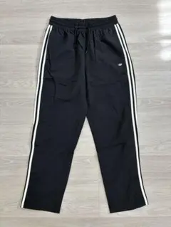 Item thumbnail for item 0afb8b5d-08df-4480-b030-de5945b0559f