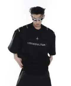 ARGUECULTURE メタル3DロゴTシャツ