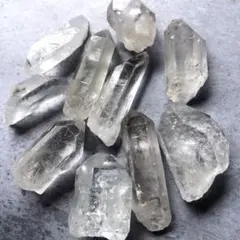 【数量限定！大容量！虹入り】最強浄化　天然石　水晶　ポイント　原石　1