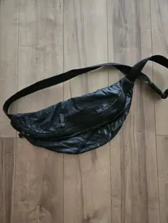 Item thumbnail for item 20ef7683-114e-49e6-803e-e2d661dcf740