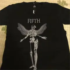 fifth 5 tシャツ　骸骨　ガイコツ　黒　斜め　カットオフ　羽　スカル　骨