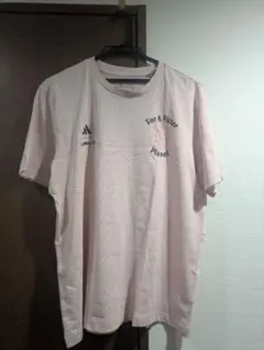 アディダス レズミルズ Tシャツ