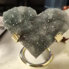 ハート型結晶石置物（緑色）