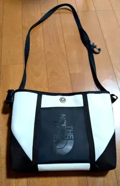 ノースフェース　バッグ