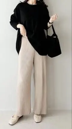 UNIQLO ユニクロ プリーツストレートパンツ M