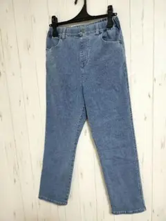 Item thumbnail for item b036a4d1-3d4e-42b6-82e3-9001c8ad984d