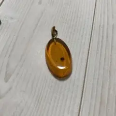 琥珀 内包有り