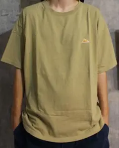 KELTY オリーブ Tシャツ