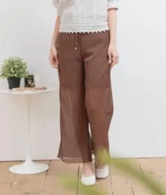 新品未使用 シフォンセミフレアシアーパンツ ブラウン Mサイズ