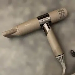 Item thumbnail for item 8495c53e-2576-44a3-b1ff-62a009579f57