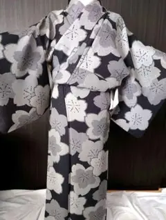 桜柄　パールトーン　小紋　グレー
