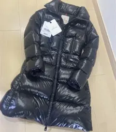 新品未使用 モンクレール ダウンコート ジャスミナム