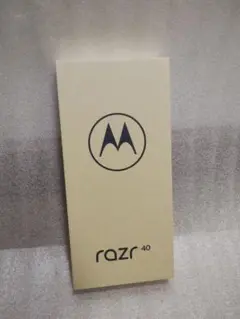 Motorola razr 40 セージグリーン 本体