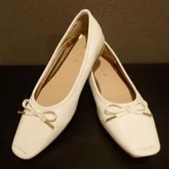 スクエアトゥ　リボンシューズ