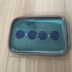 青緑色 陶器製 長方形皿