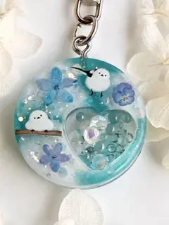 229 ブルーフラワー　シマエナガシャカシャカキーホルダー