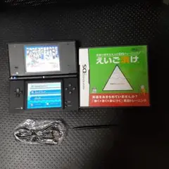 NINTENDO DS i 本体 black 1ゲームとUSBアダプター