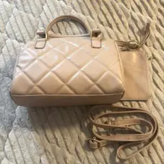 ショルダーバッグ